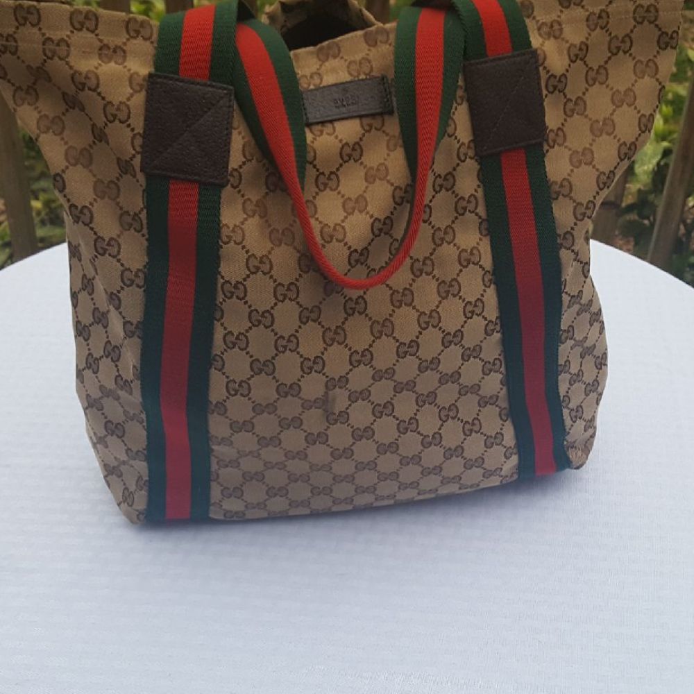Gucci tote bag